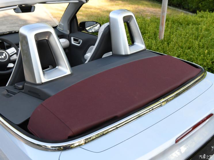 上汽通用五菱 宏光MINIEV 2022款 敞篷版 上汽通用五菱 宏光MINIEV 2022款 敞篷版