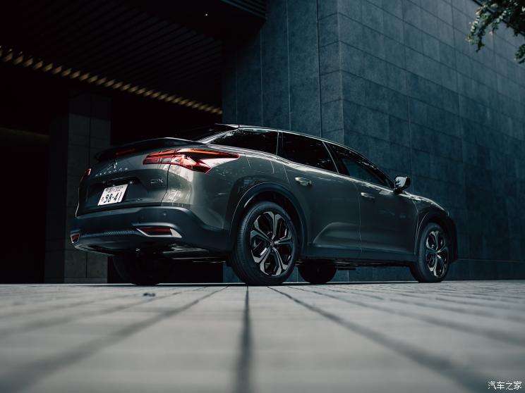 雪铁龙(进口) 雪铁龙C5 X(进口) 2022款 日本版 雪铁龙(进口) 雪铁龙C5 X(进口) 2022款 日本版