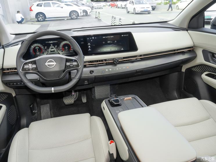 东风日产 Ariya 2022款 两驱长续航高配版 东风日产 Ariya 2022款 两驱长续航高配版