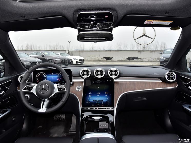 北京奔驰 奔驰C级 2022款 改款 C 260 L 北京奔驰 奔驰C级 2022款 改款 C 260 L