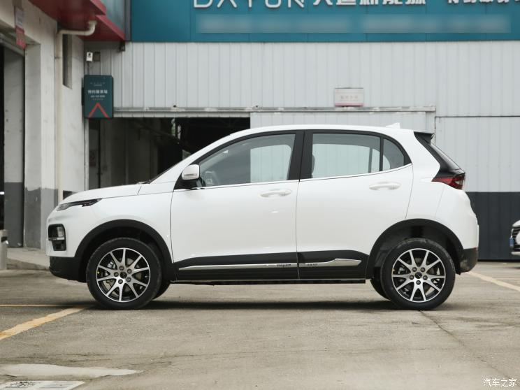 大运汽车 悦虎 2022款 改款 30.66kWh 两驱贵宾版 大运汽车 悦虎 2022款 改款 30.66kWh 两驱贵宾版