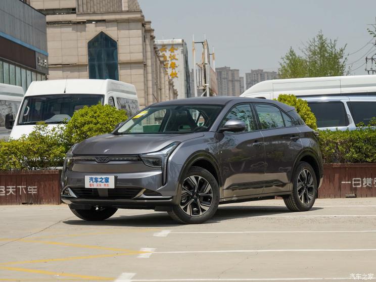 合众汽车 哪吒U 2022款 智400 三元锂