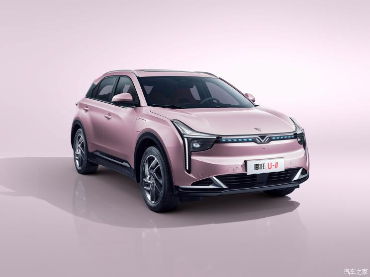 合众汽车 哪吒U 2023款 哪吒U-Ⅱ 高配版 三元锂 合众汽车 哪吒U 2023款 哪吒U-Ⅱ 高配版 三元锂