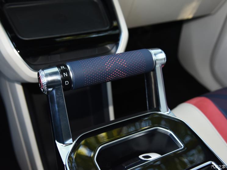 爱驰汽车 爱驰U6 2023款 PLAY 63kWh 爱驰汽车 爱驰U6 2023款 PLAY 63kWh