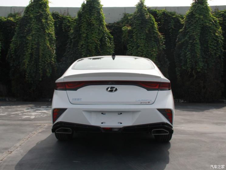 北京现代 菲斯塔 2023款 270T 高配版 北京现代 菲斯塔 2023款 270T 高配版