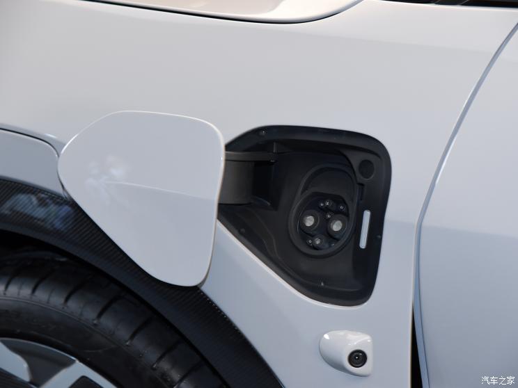 路特斯 ELETRE 2023款 R+ 路特斯 ELETRE 2023款 R+