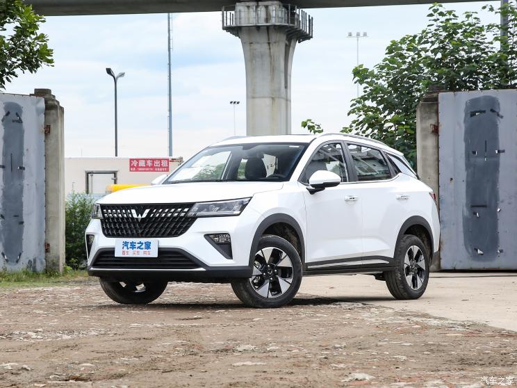 上汽通用五菱 五菱星驰 2022款 1.5L CVT畅享型 上汽通用五菱 五菱星驰 2022款 1.5L CVT畅享型