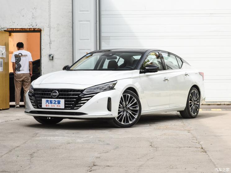 东风日产 天籁 2022款 2.0T XV 尊享版 东风日产 天籁 2022款 2.0T XV 尊享版