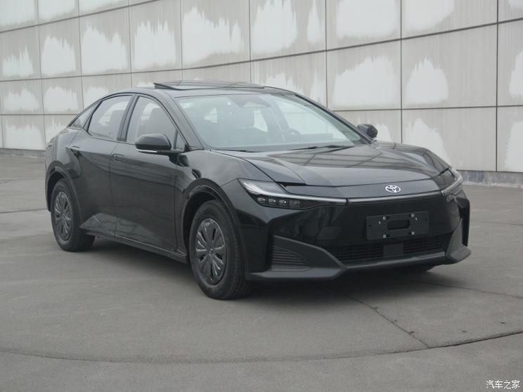 一汽丰田 丰田bZ3 2023款 180kW 基本型 一汽丰田 丰田bZ3 2023款 180kW 基本型
