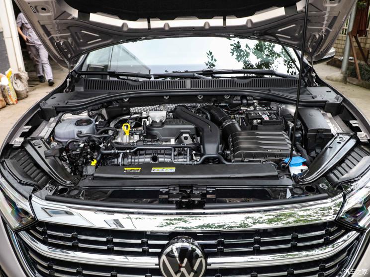 一汽-大众 速腾 2023款 300TSI DSG卓越版 一汽-大众 速腾 2023款 300TSI DSG卓越版