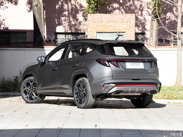 北京现代 途胜 2022款 途胜L 1.5T LUX尊贵版 N Line 北京现代 途胜 2022款 途胜L 1.5T LUX尊贵版 N Line