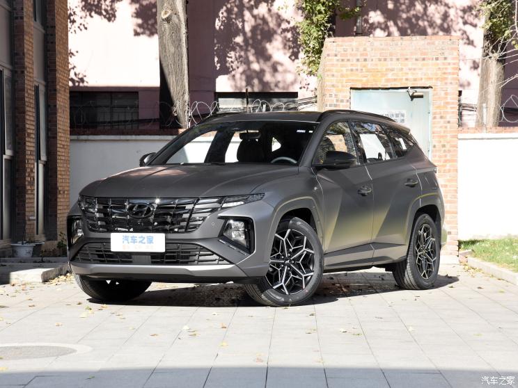 北京现代 途胜 2022款 途胜L 1.5T LUX尊贵版 N Line 北京现代 途胜 2022款 途胜L 1.5T LUX尊贵版 N Line