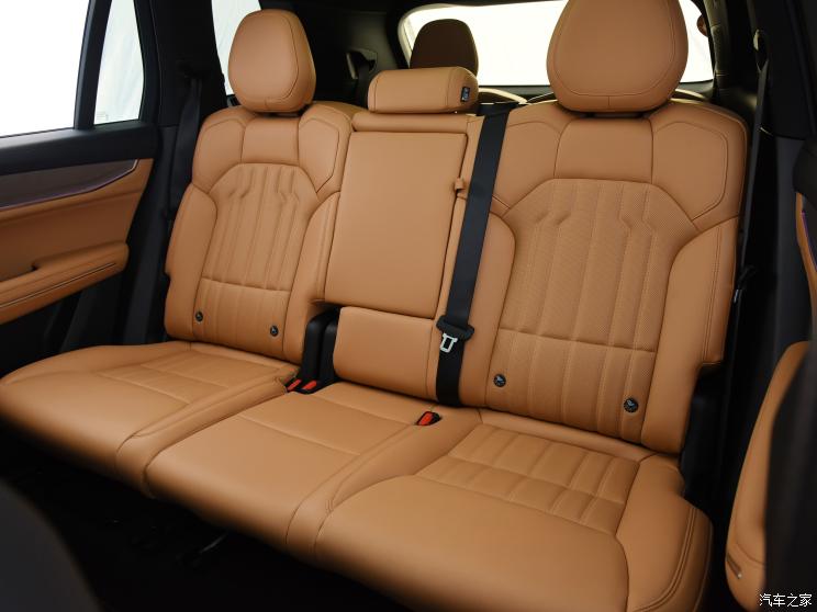 领克 领克09新能源 2023款 2.0TD EM-P 远航版PM 七座 领克 领克09新能源 2023款 2.0TD EM-P 远航版PM 七座