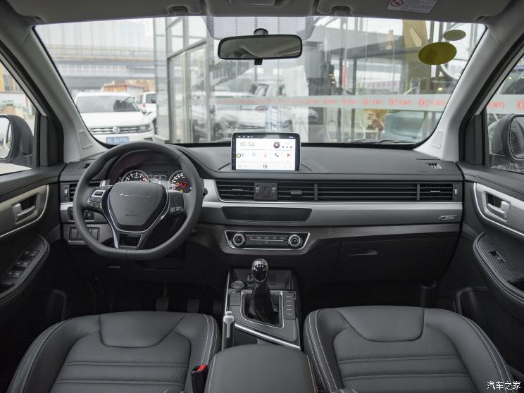 东风风行 风行SX6 2022款 1.6L 手动豪华型-青春版 东风风行 风行SX6 2022款 1.6L 手动豪华型-青春版