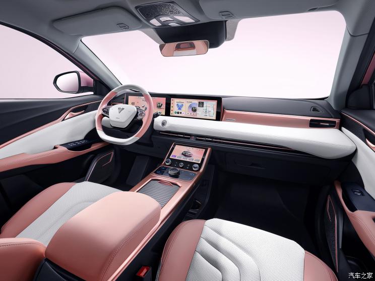 合众汽车 哪吒U 2023款 哪吒U-Ⅱ 高配版 三元锂 合众汽车 哪吒U 2023款 哪吒U-Ⅱ 高配版 三元锂