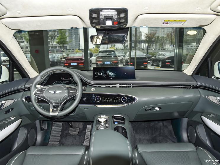 捷尼赛思 捷尼赛思纯电GV70 2023款 纯电GV70 旗舰版 捷尼赛思 捷尼赛思纯电GV70 2023款 纯电GV70 旗舰版