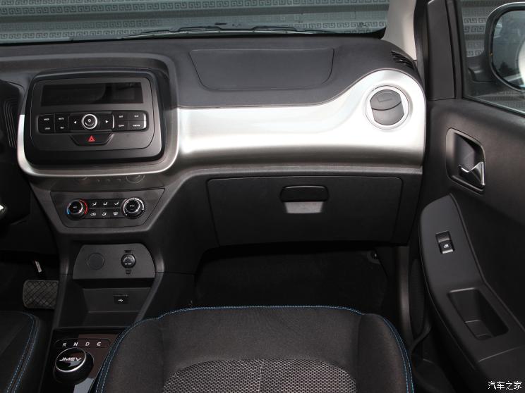 雷诺 江铃集团 小麒麟 2022款 心动版 雷诺 江铃集团 小麒麟 2022款 心动版