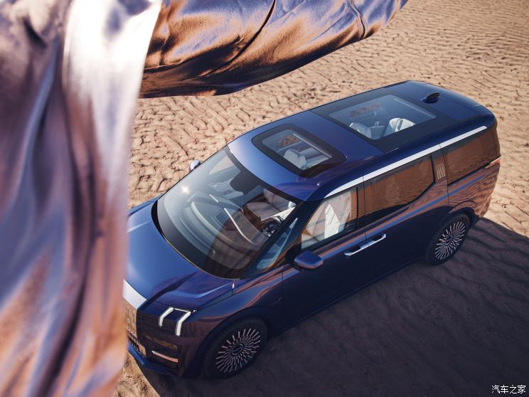 极氪 ZEEKR 009 2022款 双电机 基本型 6座 极氪 ZEEKR 009 2022款 双电机 基本型 6座