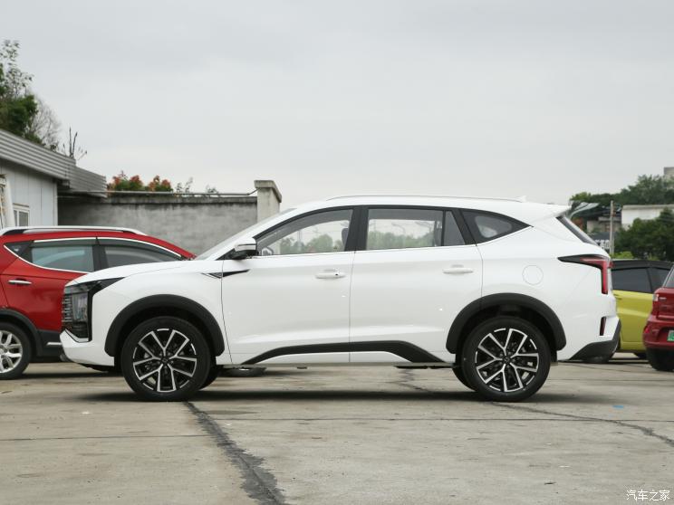 江汽集团 思皓X8 PLUS 2022款 1.5TGDI DCT智享版 7座 江汽集团 思皓X8 PLUS 2022款 1.5TGDI DCT智享版 7座