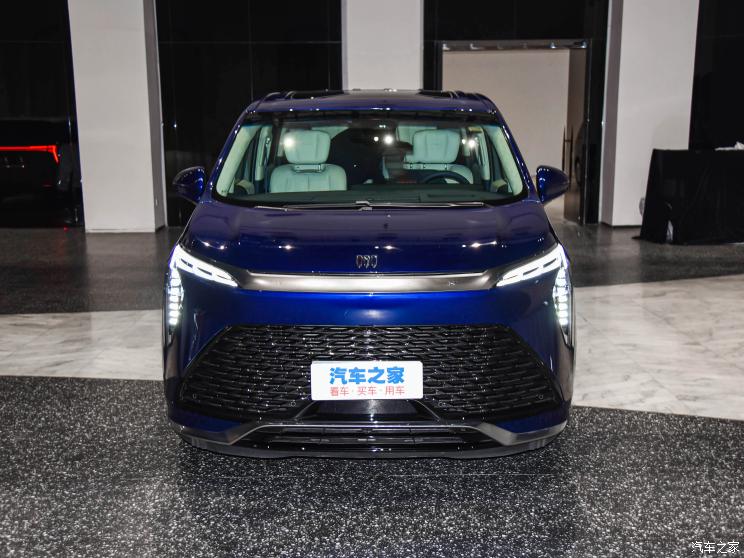 上汽通用别克 别克GL8 2023款 世纪CENTURY 六座