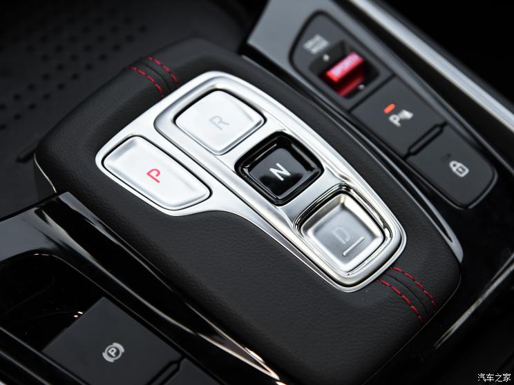 北京现代 菲斯塔 2023款 270T N Line 北京现代 菲斯塔 2023款 270T N Line