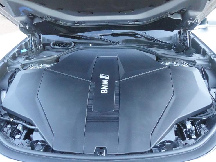 宝马(进口) 宝马i7 2023款 xDrive 60 美国版 宝马(进口) 宝马i7 2023款 xDrive 60 美国版