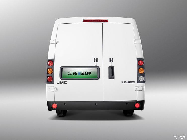 江铃汽车 E路顺 2023款 E630 厢货精装款 41.86kWh 江铃汽车 E路顺 2023款 E630 厢货精装款 41.86kWh