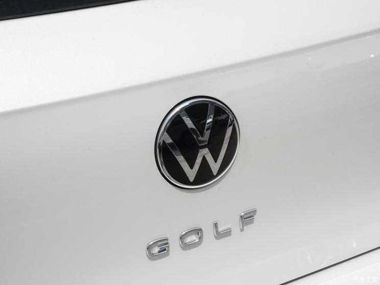 一汽-大众 高尔夫 2023款 280TSI DSG R-Line Lite 一汽-大众 高尔夫 2023款 280TSI DSG R-Line Lite