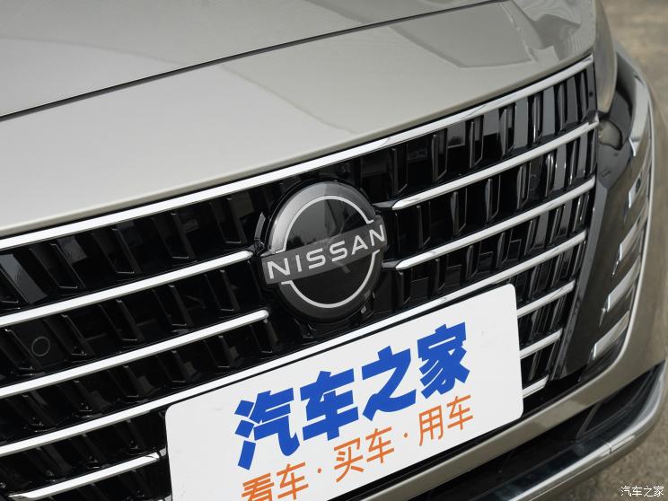 东风日产 天籁 2022款 2.0L XL-Upr 优享版 东风日产 天籁 2022款 2.0L XL-Upr 优享版