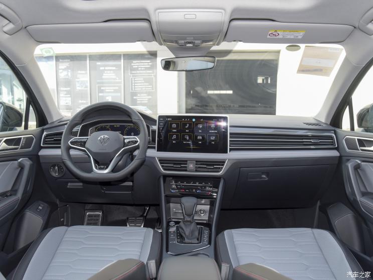 上汽大众 途观X 2023款 330TSI 两驱旗舰版 上汽大众 途观X 2023款 330TSI 两驱旗舰版