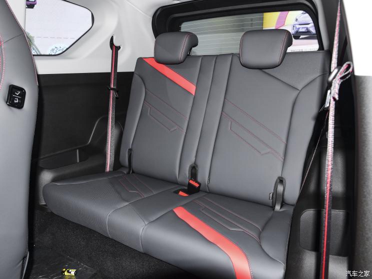 奇瑞新能源 奇瑞无界Pro 2022款 301km 灵兽版 磷酸铁锂 奇瑞新能源 奇瑞无界Pro 2022款 301km 灵兽版 磷酸铁锂