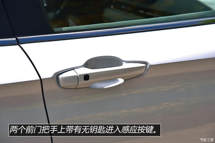 广汽三菱 欧蓝德 2022款 1.5T CVT四驱高配版 7座 广汽三菱 欧蓝德 2022款 1.5T CVT四驱高配版 7座