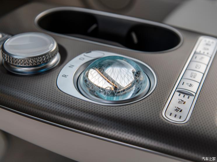 捷尼赛思 捷尼赛思GV60 2023款 美国版 捷尼赛思 捷尼赛思GV60 2023款 美国版