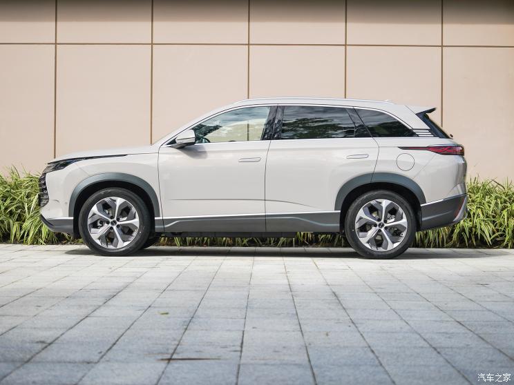 比亚迪 护卫舰07 2023款 DM-i 高配版 比亚迪 护卫舰07 2023款 DM-i 高配版