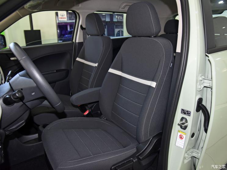 长城汽车 欧拉白猫 2022款 升级版 305km 豪华型 磷酸铁锂 长城汽车 欧拉白猫 2022款 升级版 305km 豪华型 磷酸铁锂