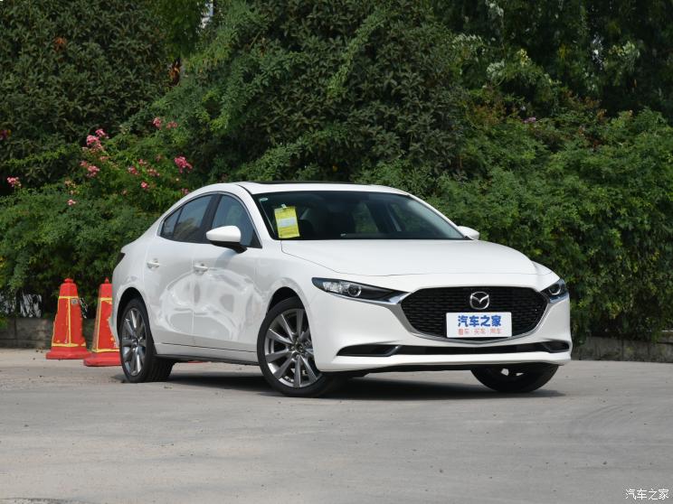 长安马自达 马自达3 昂克赛拉 2022款 2.0L 自动质炫版 长安马自达 马自达3 昂克赛拉 2022款 2.0L 自动质炫版