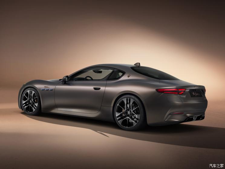 玛莎拉蒂 GranTurismo EV 2023款 Folgore 玛莎拉蒂 GranTurismo EV 2023款 Folgore