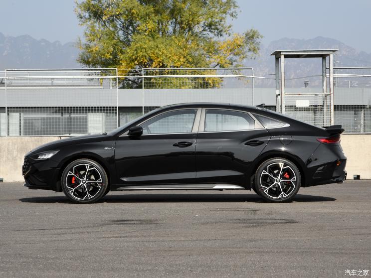 北京现代 菲斯塔 2023款 270T N Line 北京现代 菲斯塔 2023款 270T N Line