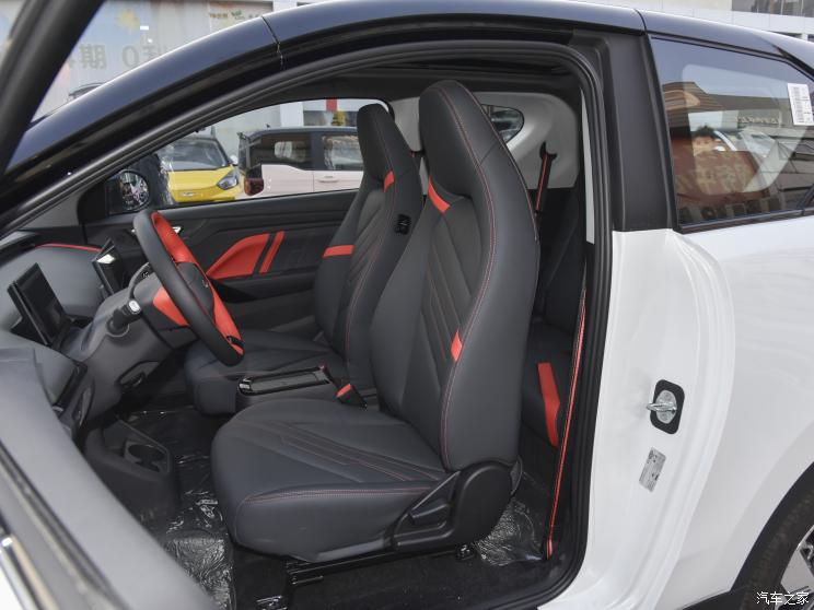 奇瑞新能源 奇瑞无界Pro 2022款 301km 神兽版 三元锂 30.6kWh 奇瑞新能源 奇瑞无界Pro 2022款 301km 神兽版 三元锂 30.6kWh