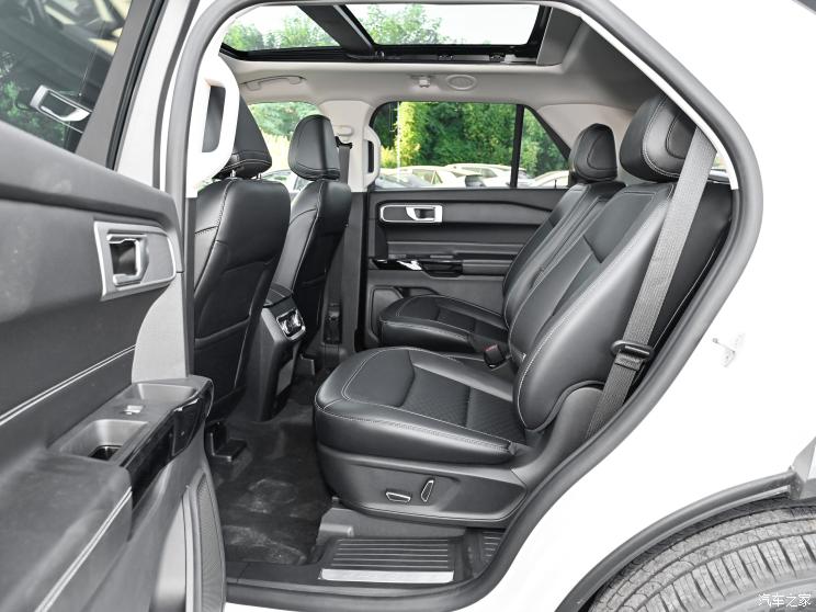 长安福特 探险者 2023款 EcoBoost 285 四驱风尚plus版 6座 长安福特 探险者 2023款 EcoBoost 285 四驱风尚plus版 6座