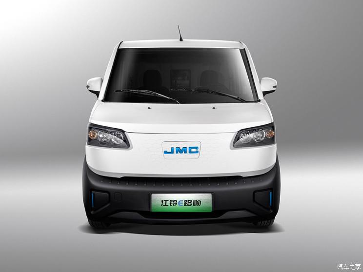 江铃汽车 E路顺 2023款 E630 厢货精装款 41.86kWh 江铃汽车 E路顺 2023款 E630 厢货精装款 41.86kWh