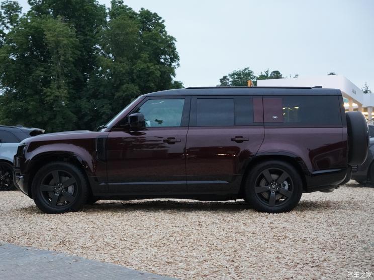 路虎(进口) 路虎卫士 2023款 130 First Edition 路虎(进口) 路虎卫士 2023款 130 First Edition