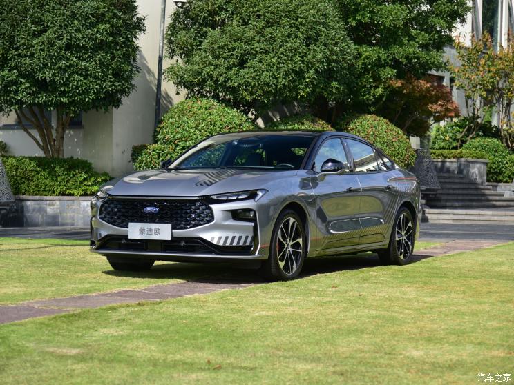 长安福特 蒙迪欧 2023款 科技旗舰版 长安福特 蒙迪欧 2023款 科技旗舰版