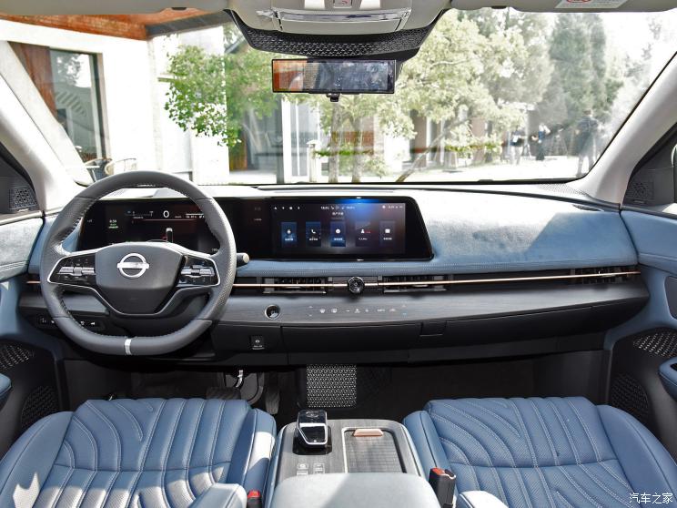东风日产 Ariya艾睿雅 2022款 四驱高性能顶配版 东风日产 Ariya艾睿雅 2022款 四驱高性能顶配版