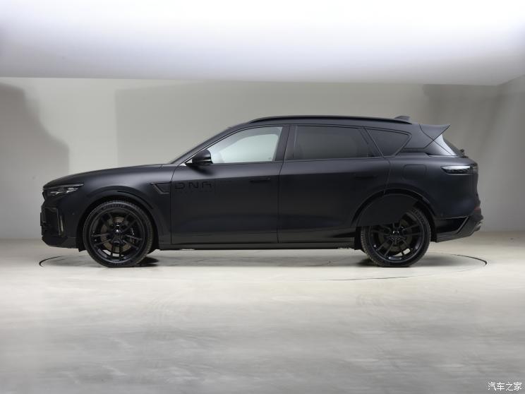 岚图汽车 岚图FREE 2022款 DNA联名 纯电版 岚图汽车 岚图FREE 2022款 DNA联名 纯电版