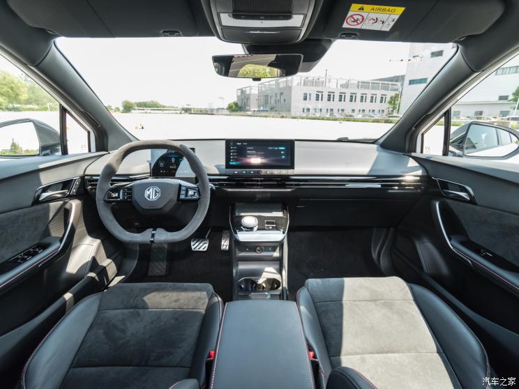 上汽集团 MG MULAN 2022款 460km 四驱凯旋版