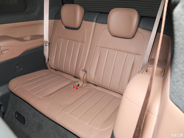 蔚来 蔚来ES8 2023款 100kWh 签名版 蔚来 蔚来ES8 2023款 100kWh 签名版