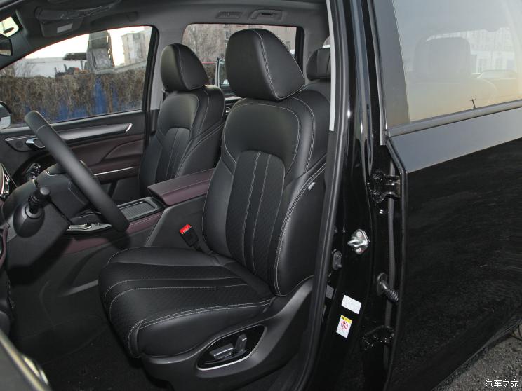 广汽乘用车 传祺M6 2021款 PRO 270T 自动尊享版