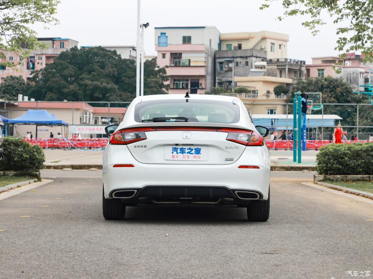 东风本田 思域 2023款 HATCHBACK 240TURBO CVT低配版 东风本田 思域 2023款 HATCHBACK 240TURBO CVT低配版