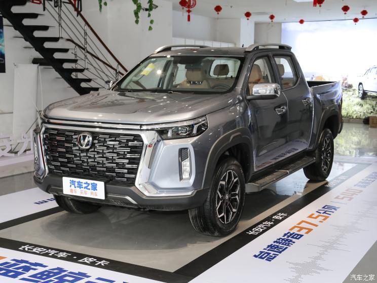 长安汽车 长安览拓者 2023款 2.0T自动四驱汽油旗舰型标箱 长安汽车 长安览拓者 2023款 2.0T自动四驱汽油旗舰型标箱